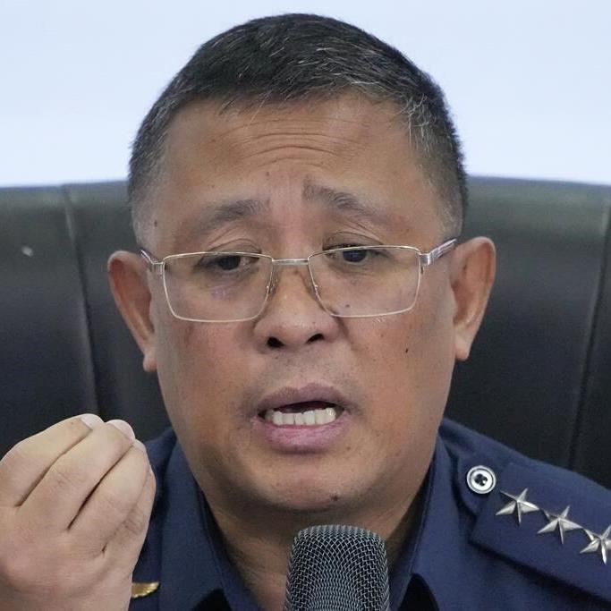 Philippine police chief offers to quit over drug-linked cops
